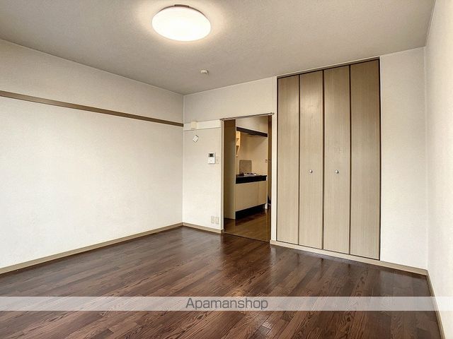 レジュウィールA棟の内装写真