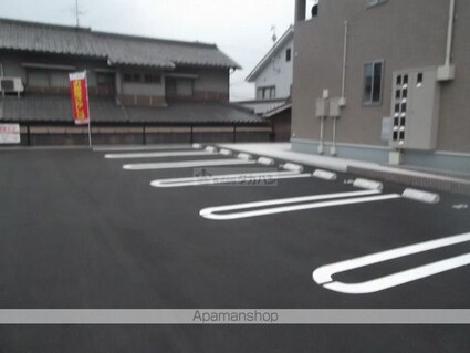 パステル[1LDK/41.27m2]の駐車場