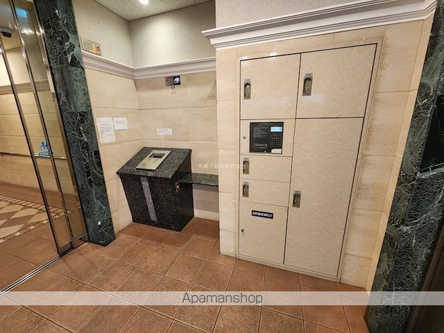 D’クラディア高取の玄関写真