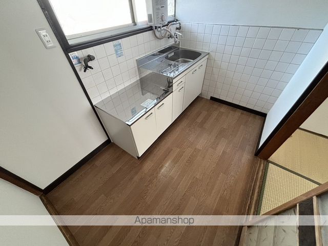 小西第一住宅の内装写真