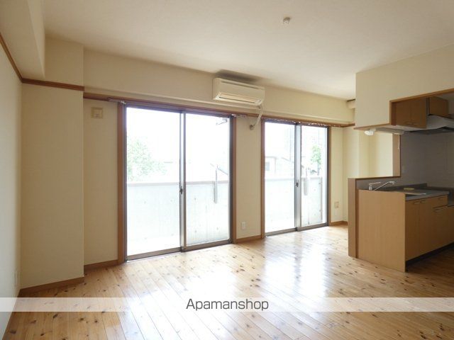 浜松市中央区 3階建 築20年の内装写真