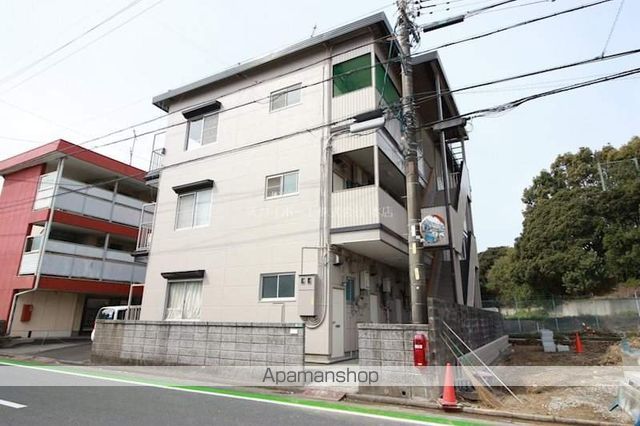 カワイハイツの外観写真
