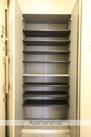 シャトーライフ蛍池Iの内装写真