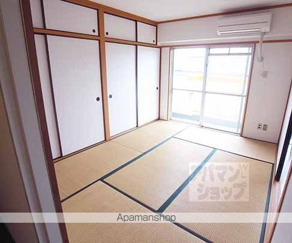 レジデンス上花山の内装写真