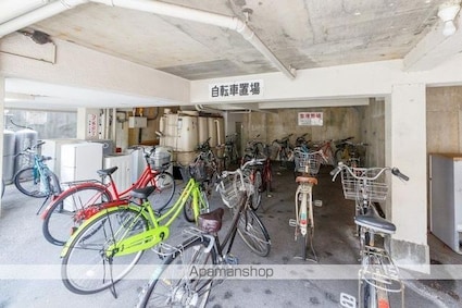 シャンボール峰山[2K/23.89m2]の共用部4