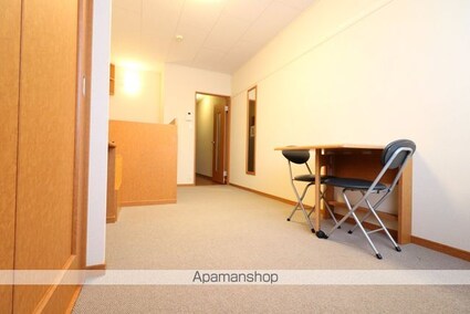 レオパレスＳｐａｒｒｏｗ[1K/22.35m2]のリビング・居間3