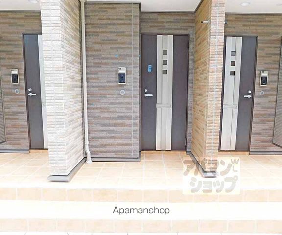 アルドーレ ブランの玄関写真