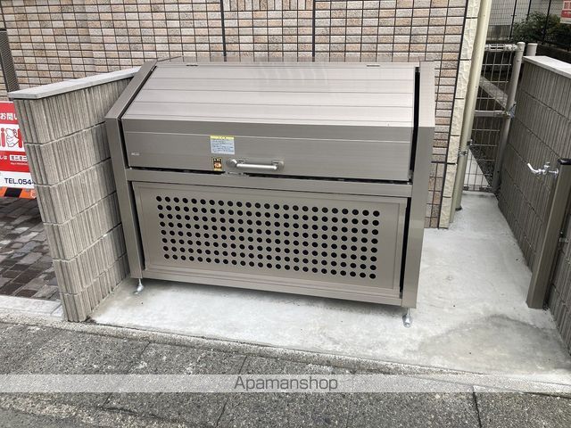 THE 1の外観写真