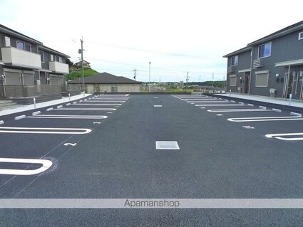 舘の杜　ソレイユ（Ａ棟）[2LDK/64.54m2]の駐車場