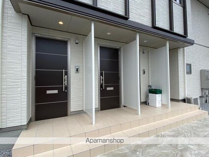 香川県高松市三名町[1LDK/48.9m2]の共用部1