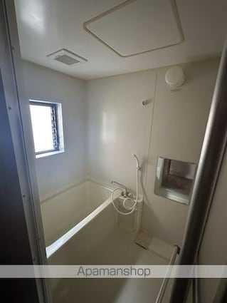 村上貸家[3DK/52.99m2]のバス