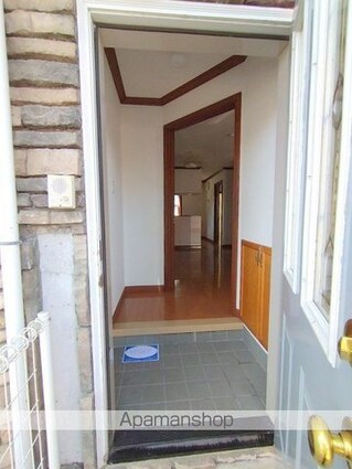 神奈川県川崎市宮前区水沢３丁目[3SLDK/107.57m2]の玄関