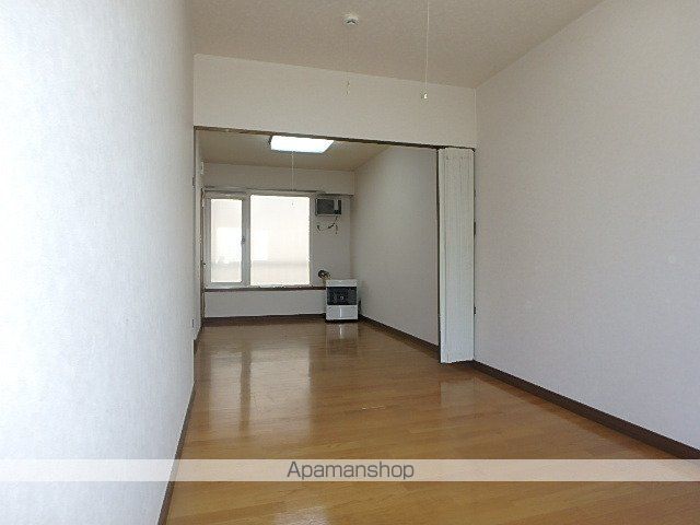 ウエストコーポの内装写真