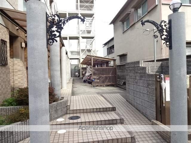 ユーベルIの玄関写真