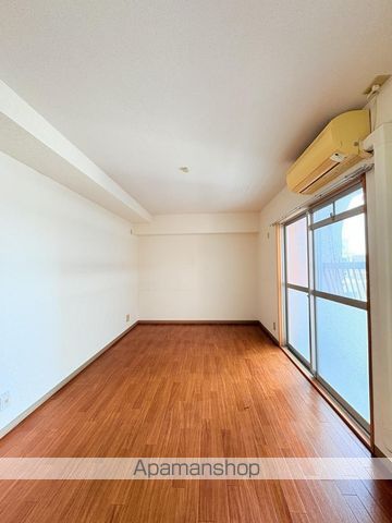 FRONT FIELD長居東の内装写真
