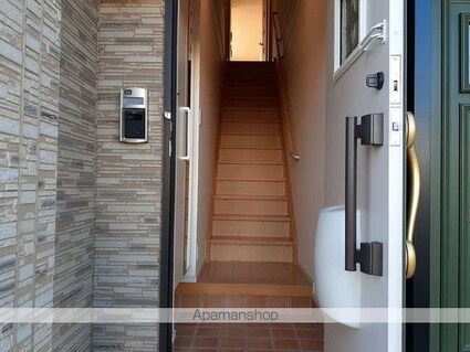 サンパティークＡ[2LDK/67.98m2]の玄関