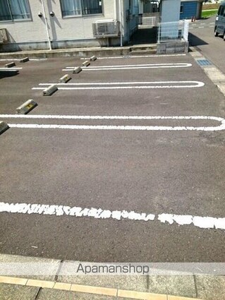 サウスパーク　Ｂ[1R/36.28m2]の駐車場