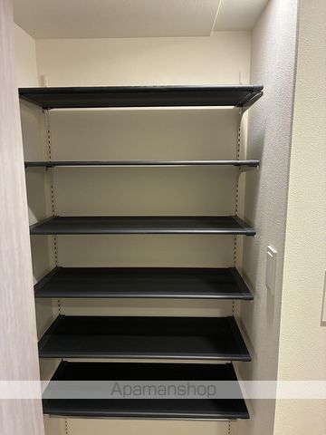 スプランディッド大阪ベイサイドDUEの内装写真