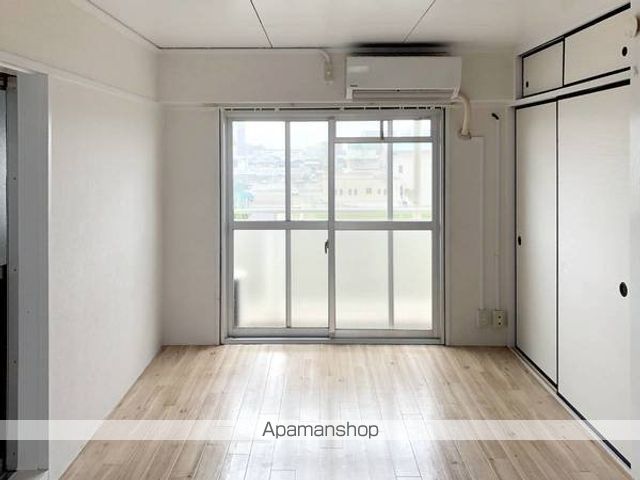 ビレッジハウス師勝1号棟の内装写真