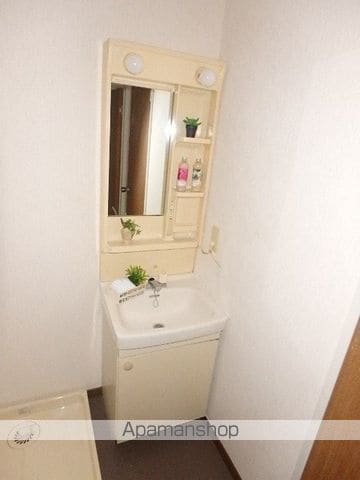 LomaLindaRoseIIの内装写真