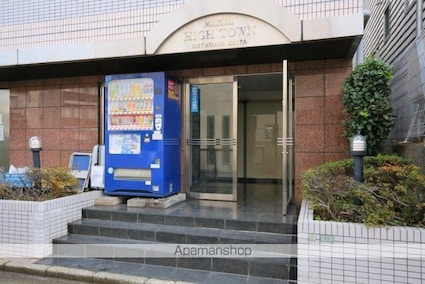 ハイタウン世田谷代田[1R/17.72m2]のエントランス2