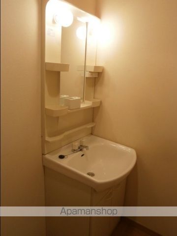 detached 北海道河東郡音更町木野大通東１７丁目2-95

地図を見る