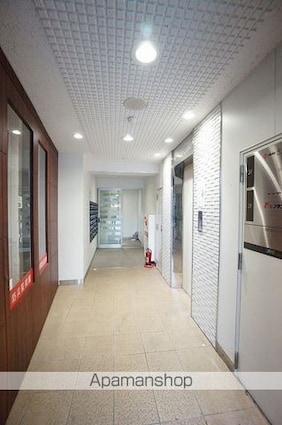 ＰＩＶＯＴ静岡[1R/22.98m2]のエントランス3