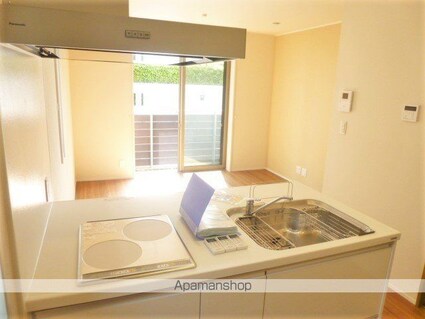 プレジール・Ｙ[2LDK/61.24m2]のキッチン1