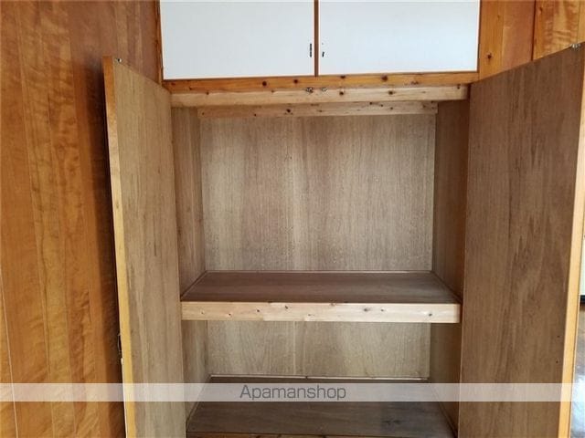 山入端店舗アパートの内装写真