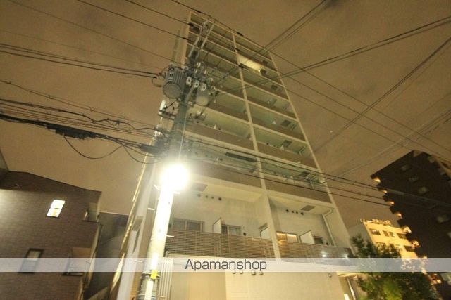 ファーストワン江坂の外観写真