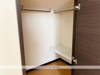 レオネクスト湯村[1K/25.45m2]の収納