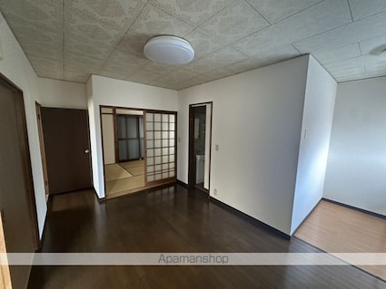 村上貸家[3DK/52.99m2]のリビング・居間