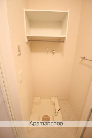 ラフィネ東深津 B棟の内装写真