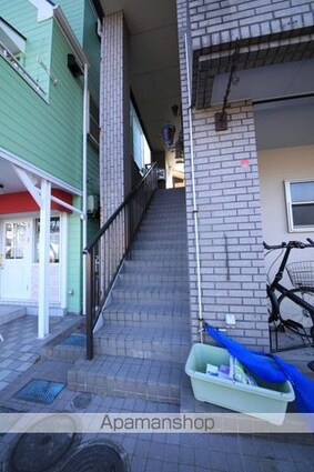 ドエル[1R/47.6m2]のエントランス2