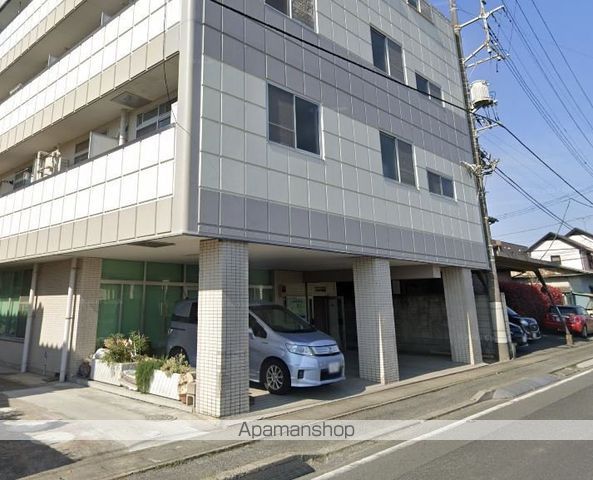 レジデンスカープ 太田の玄関写真