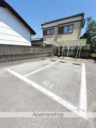 コーポ竹内Ⅰ[1LDK/40.04m2]の駐車場