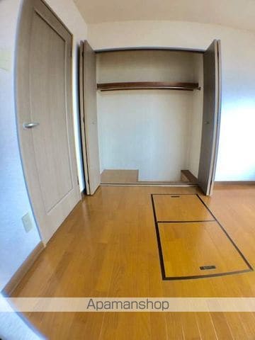 RIVER ANNE RENAの内装写真