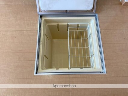 エザンスＴＨ[1R/30.03m2]の内装1