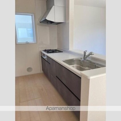 埼玉県春日部市粕壁東６丁目[3LDK/99.36m2]のキッチン