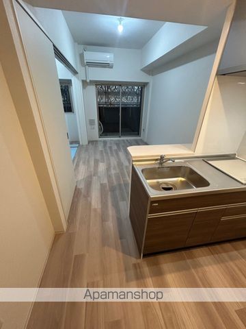 セレニテ新大阪グランデ ミリューの内装写真