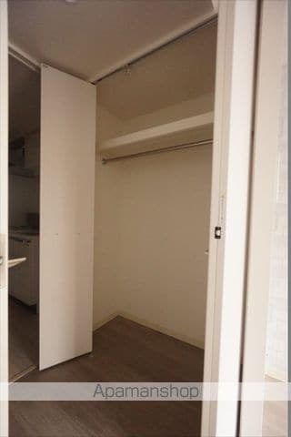 プレサンス栄フェルの内装写真