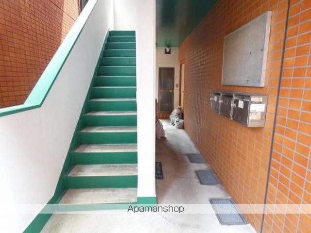 第5平和マンションの玄関写真
