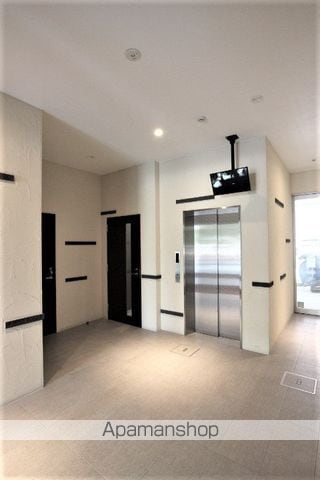 ラフレシーサ博多駅南VIの玄関写真