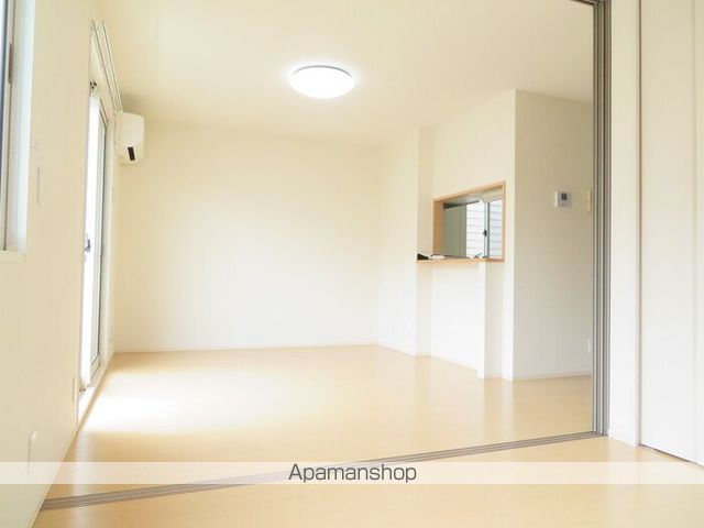 プランク・ラヴィーン　Ａ棟[3LDK/70.43m2]のリビング・居間