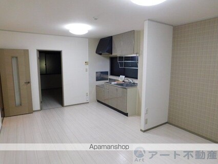 サンシャイン桑原　Ａ棟[2LDK/53.48m2]の内装3