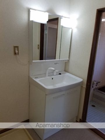 工藤様穂積貸家の内装写真