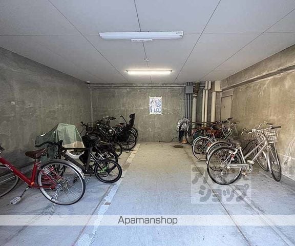 パインフィールド二条城の外観写真
