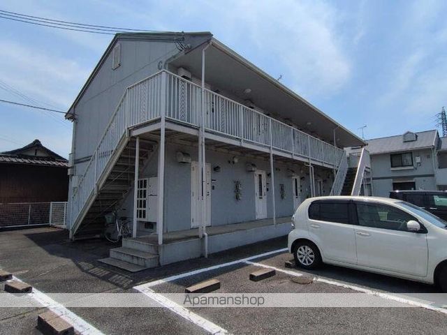 メゾン堀川 C棟の玄関写真