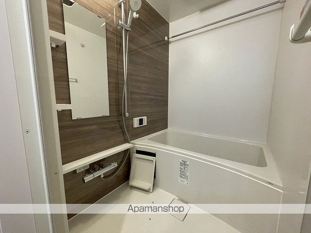 シャテーニュ上本町の内装写真