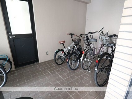 プレズントヨシダ[2K/34.51m2]の共用部